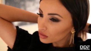 sex goddess Alyssia Kent gets her DP cravings fulfilled